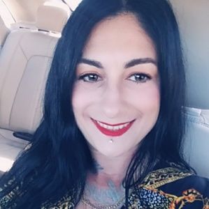 Meet your Posher, Nicolemarie